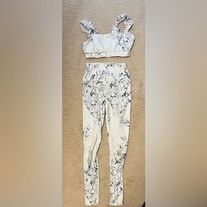 Carbon 38 Workout Set